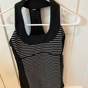 Lululemon size 6 black tank white stripes